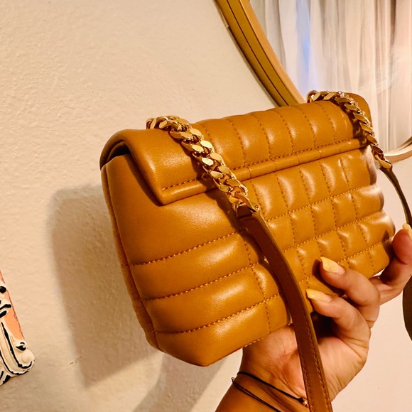 Mini Lola Exploded Check Quilted Lambskin Shoulder Bag - Picture 2 of 3